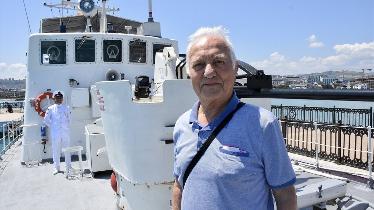 Samsun'da TCSG-87 Gemisi Ziyarete Açıldı