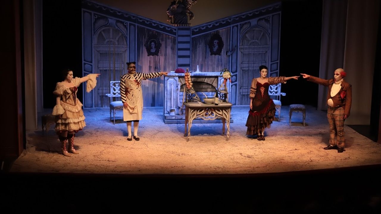 Samsun Devlet Opera ve Balesi'nden 'Doktor Mucize' Performansı