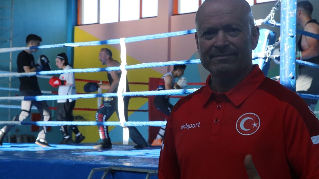 Savate Combat Milli Takımı Dünya Şampiyonası İçin Çankırı'da Kamp Yapıyor