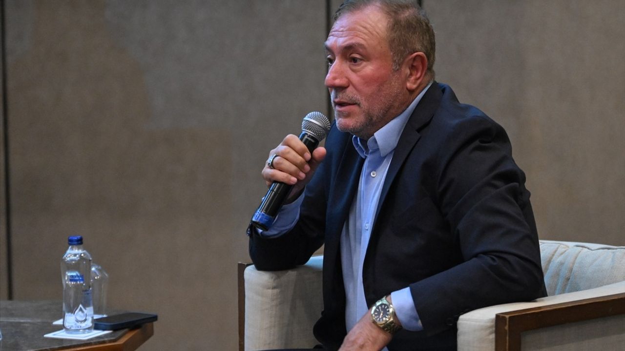 Sessiz Devrim Paralimpik Yolculuk Konferansı Adana'da Gerçekleşti