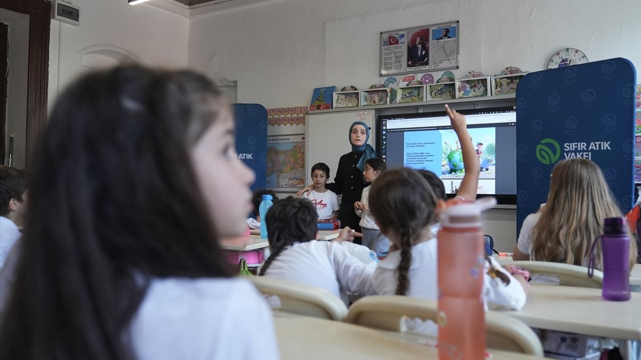 Sıfır Atık Vakfı, Okullarda Atık Yönetimi Farkındalığı Yaratıyor