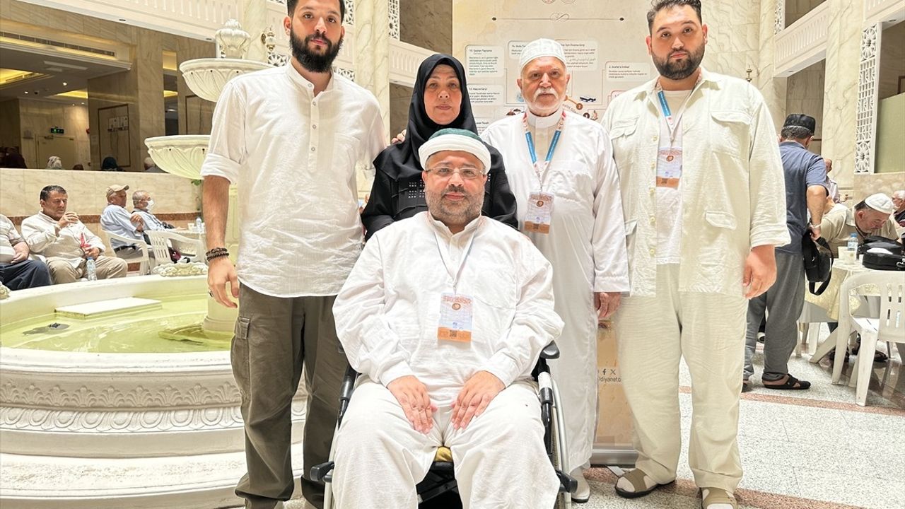 SMA Hastası İsa Demirhan'ın Hac Yolculuğu