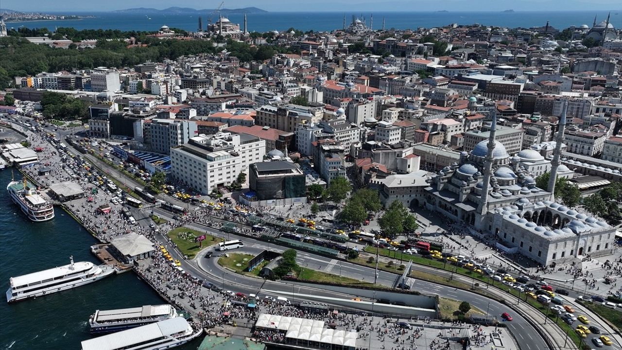 Tarihi Yarımada'da Kurban Bayramı Yoğunluğu
