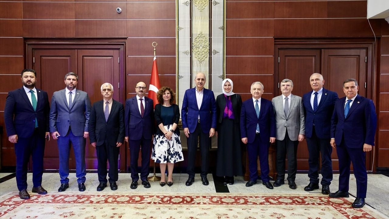 TBMM Başkanı Numan Kurtulmuş, Astana Büyükelçiliği'ni Ziyaret Etti