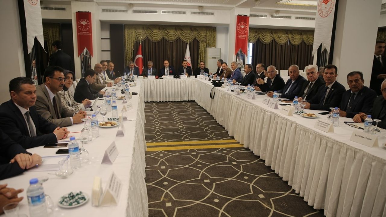 TBMM Zirai Don Komisyonu Niğde'de Toplandı