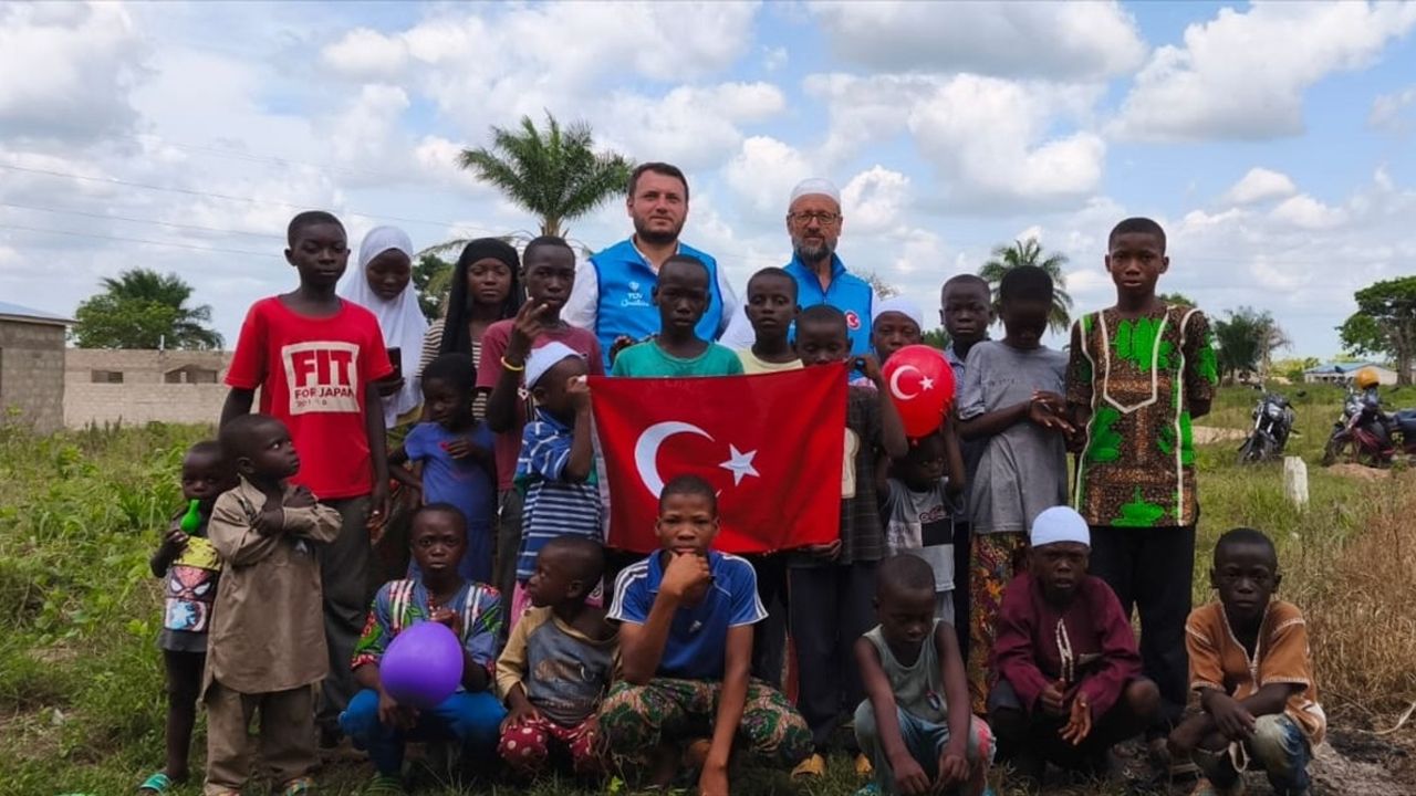 TDV, Togo'da 21 Bin Aileye Kurban Eti Dağıttı