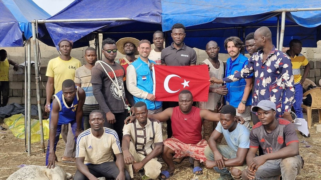 TDV, Togo'da Kurban Kesimlerine Devam Ediyor