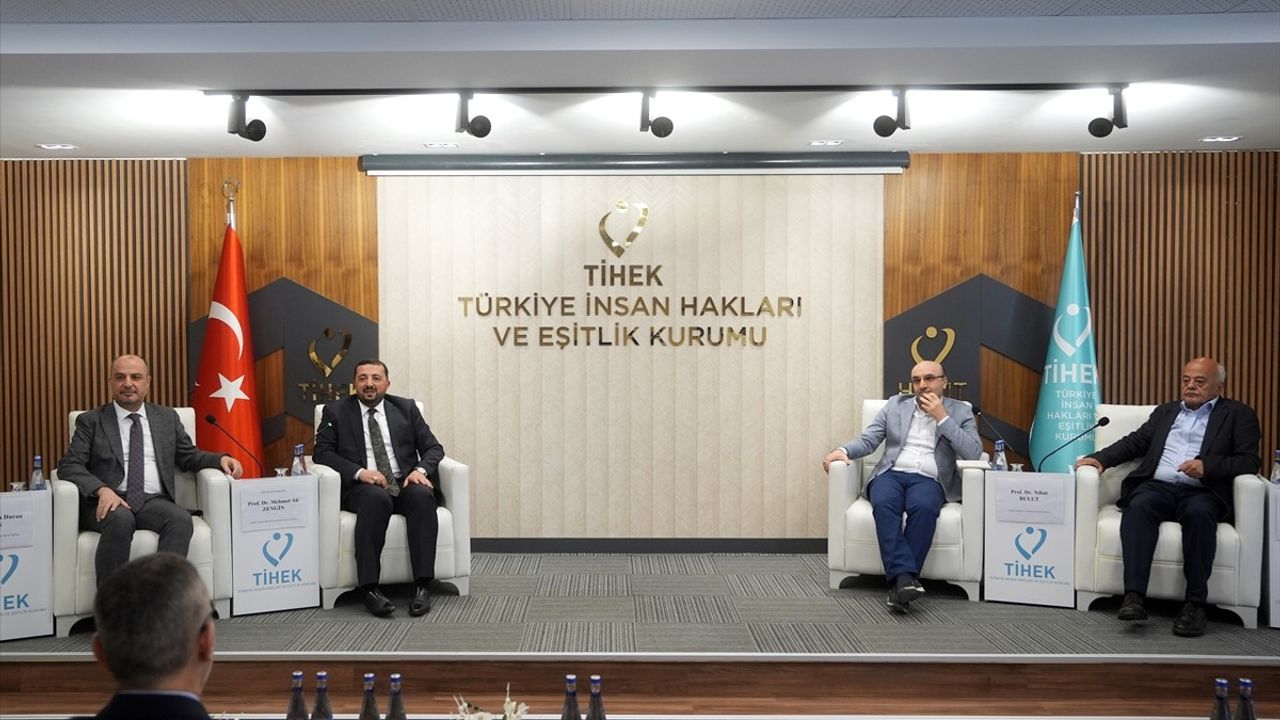 TİHEK'te Hak Temelli Anayasacılık Paneli Gerçekleşti