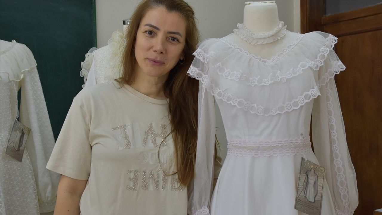 Trabzon'da Nostaljik Kıyafetler Yeniden Hayat Buluyor