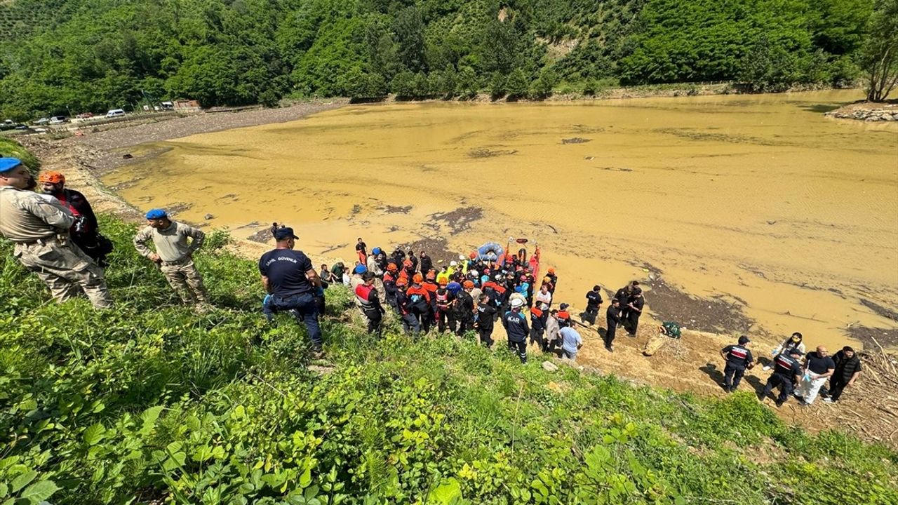 Trabzon'da Sel Felaketi: Kaybolan Hüseyin Aydın'ın Cansız Bedeni Bulundu