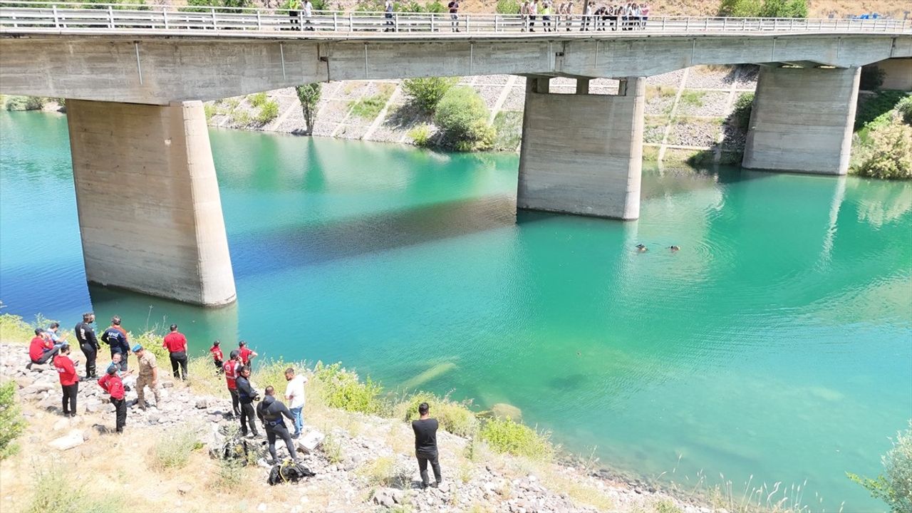 Tunceli'de Kaybolan Genç Baraj Gölünde Bulundu