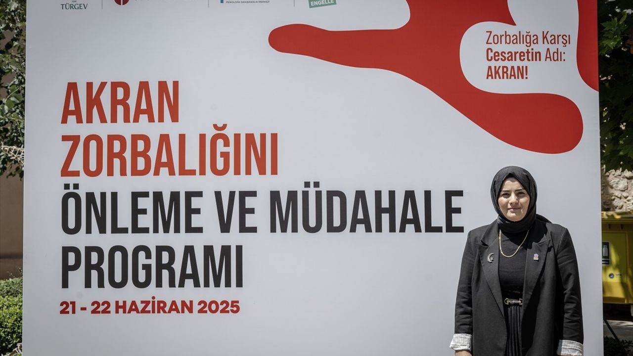 TÜRGEV Akran Zorbalığıyla Mücadele Programını Tanıttı