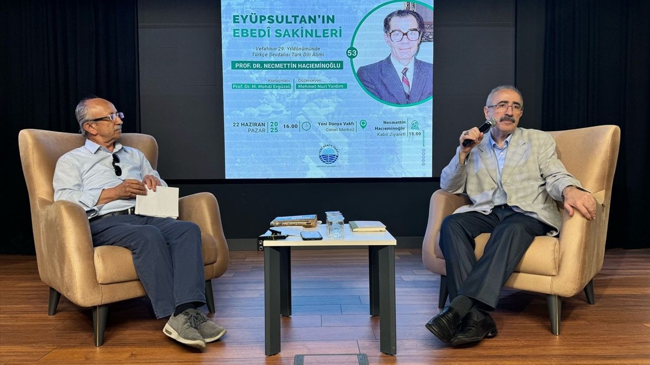 Türk Dili Alimi Prof. Dr. Necmettin Hacıeminoğlu'na Saygı