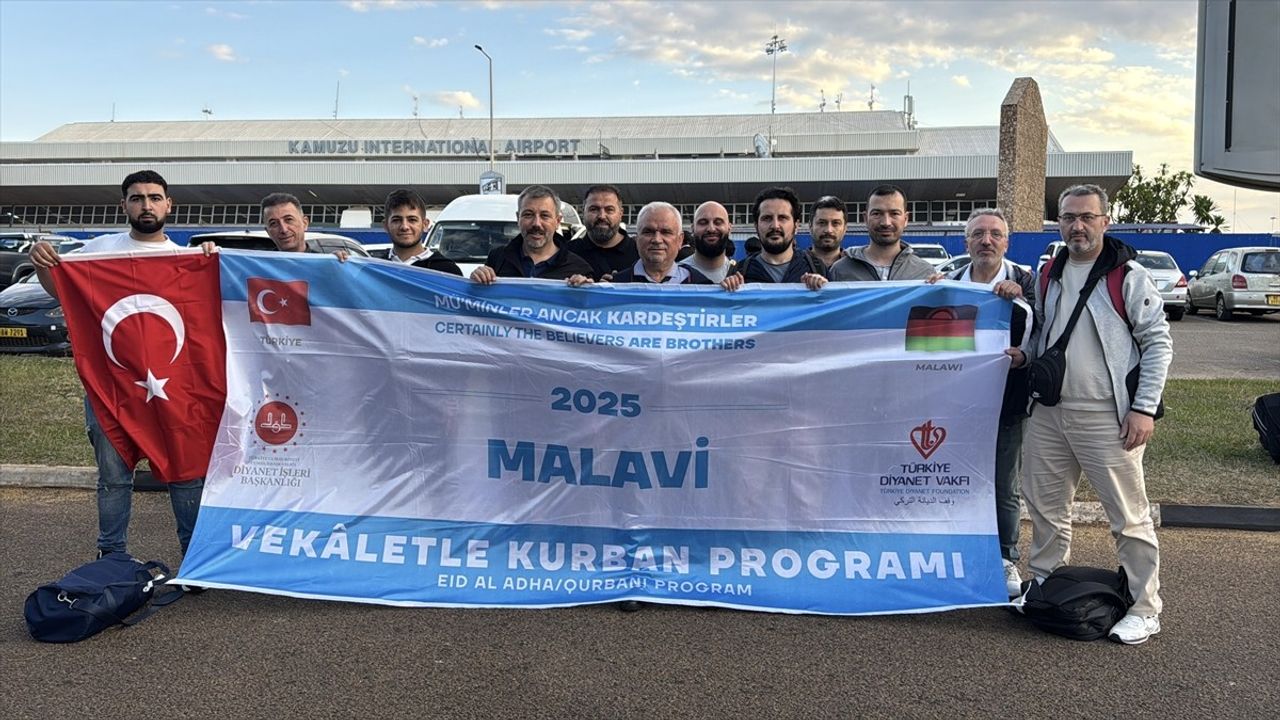 Türkiye Diyanet Vakfı Malavi’de Kurban Etlerini Dağıtıyor