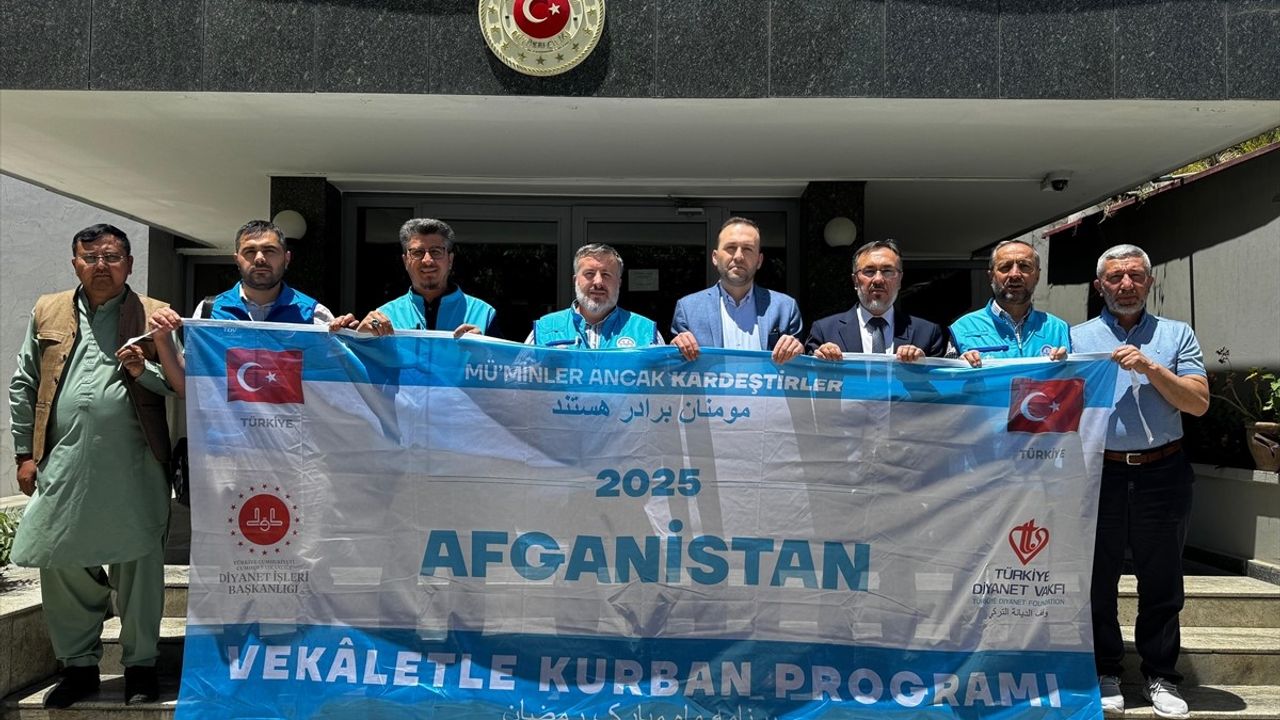 Türkiye Diyanet Vakfı'nın Kabil Büyükelçiliği Ziyareti