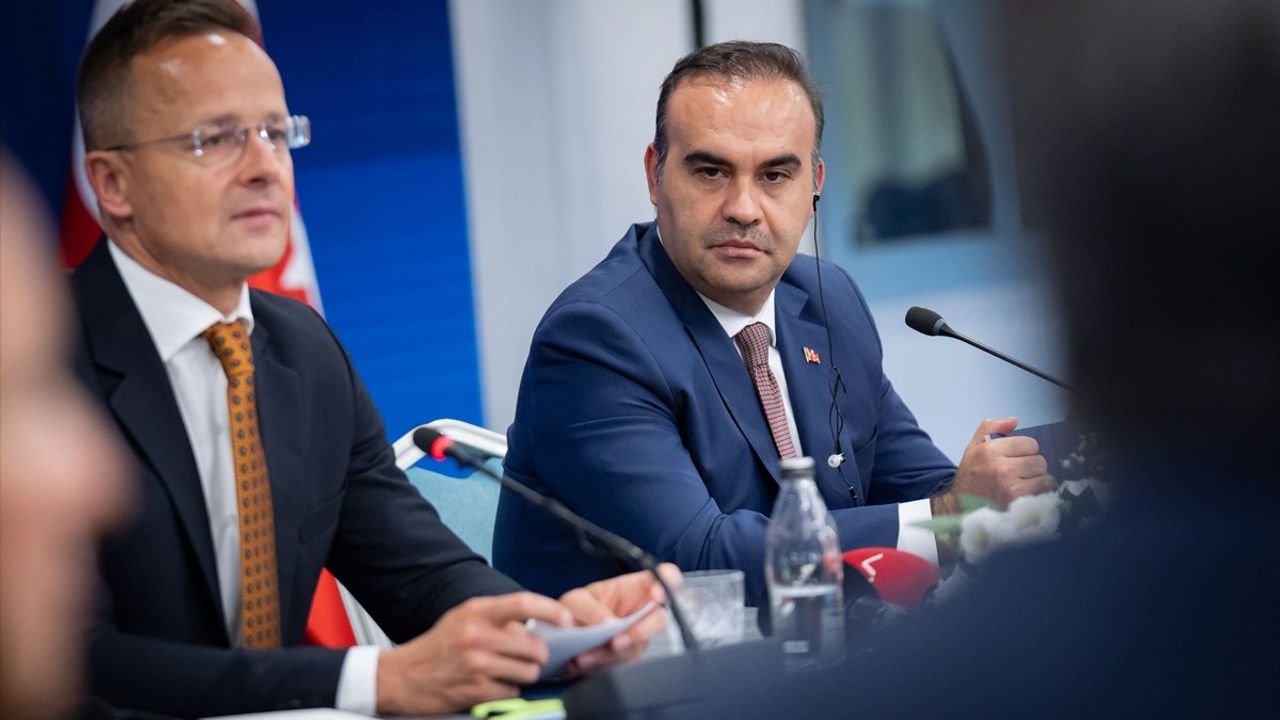 Türkiye-Macaristan 9. Dönem Karma Ekonomik Komisyonu Toplantısı