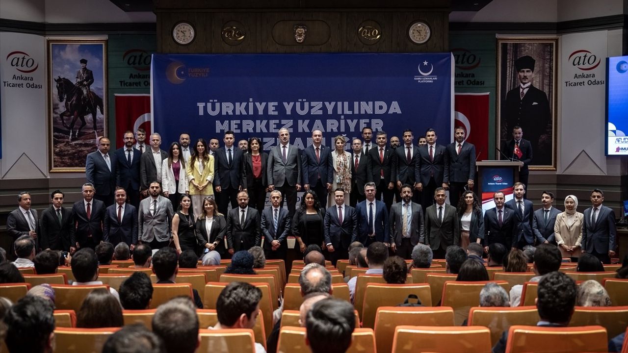 Türkiye Yüzyılı: Merkez Kariyer Uzmanlığı Şurası Ankara'da Toplandı