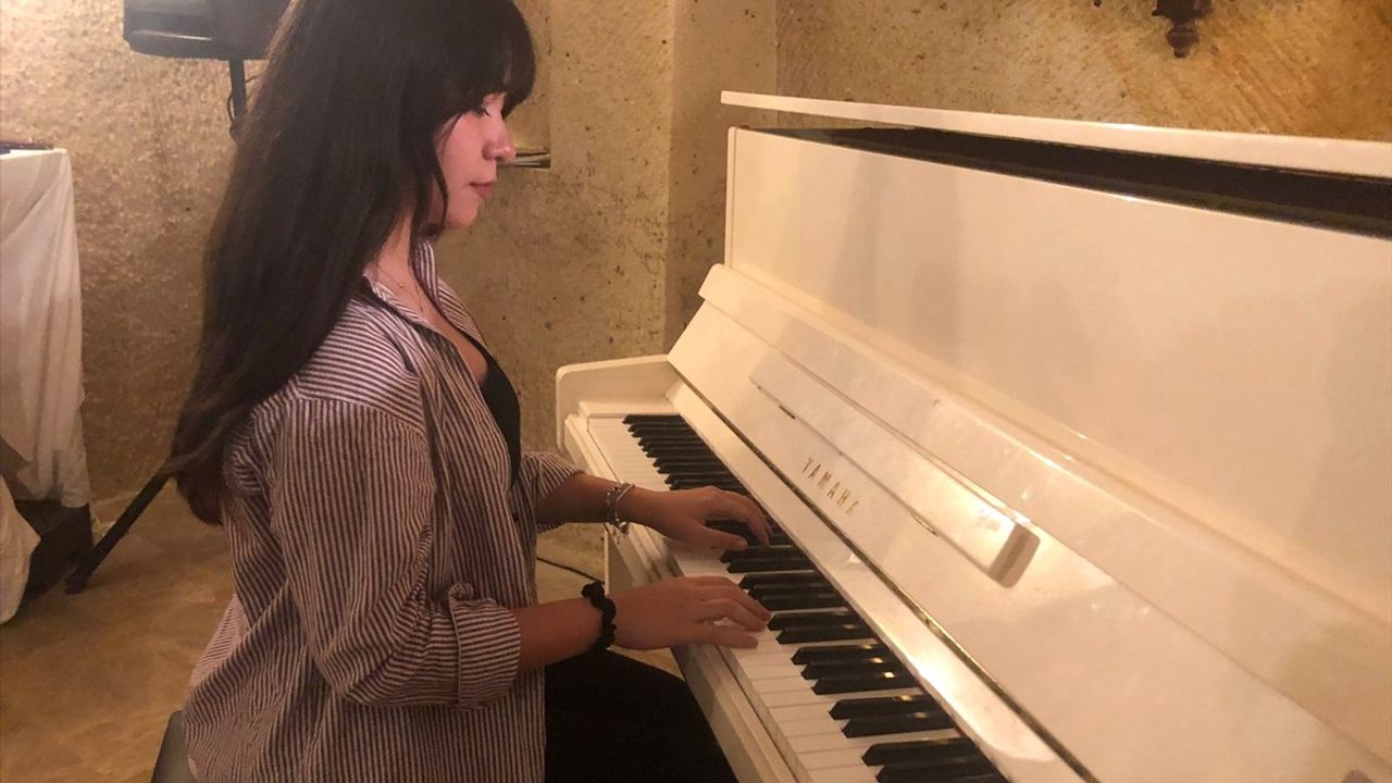 Ürgüp'te Piano ve Keman Festivali Coşkusu