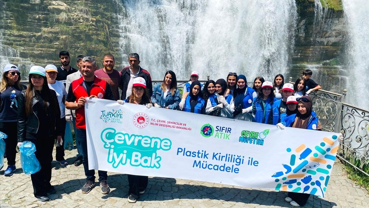 Uzundere'nin Temizlik Etkinliği ile Dünya Çevre Günü Kutlandı