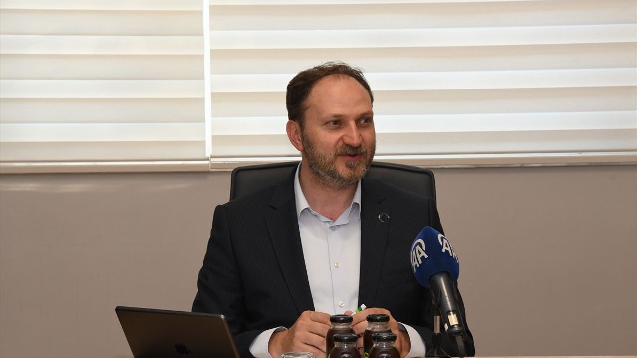 Yeşilay Genel Başkanı Dinç'in Bağımlılıkla Mücadele Vurgusu