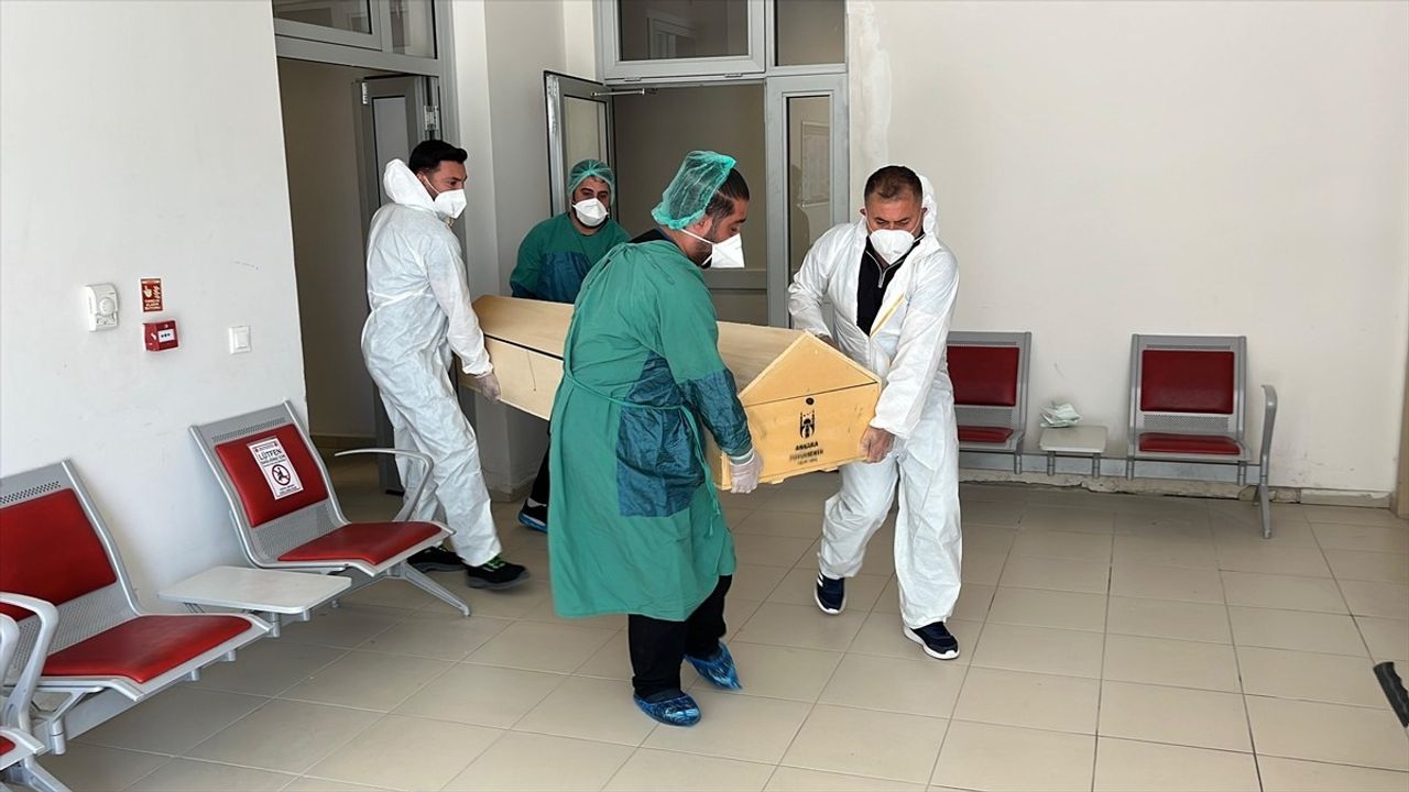 Yozgat'ta KKKA Hastalığı Şüphesiyle Bir Kadın Hayatını Kaybetti