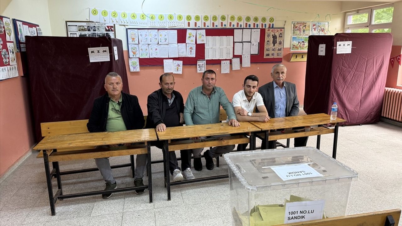 Yüksel, Alaçam'da Muhtarlık Seçimini Kazandı