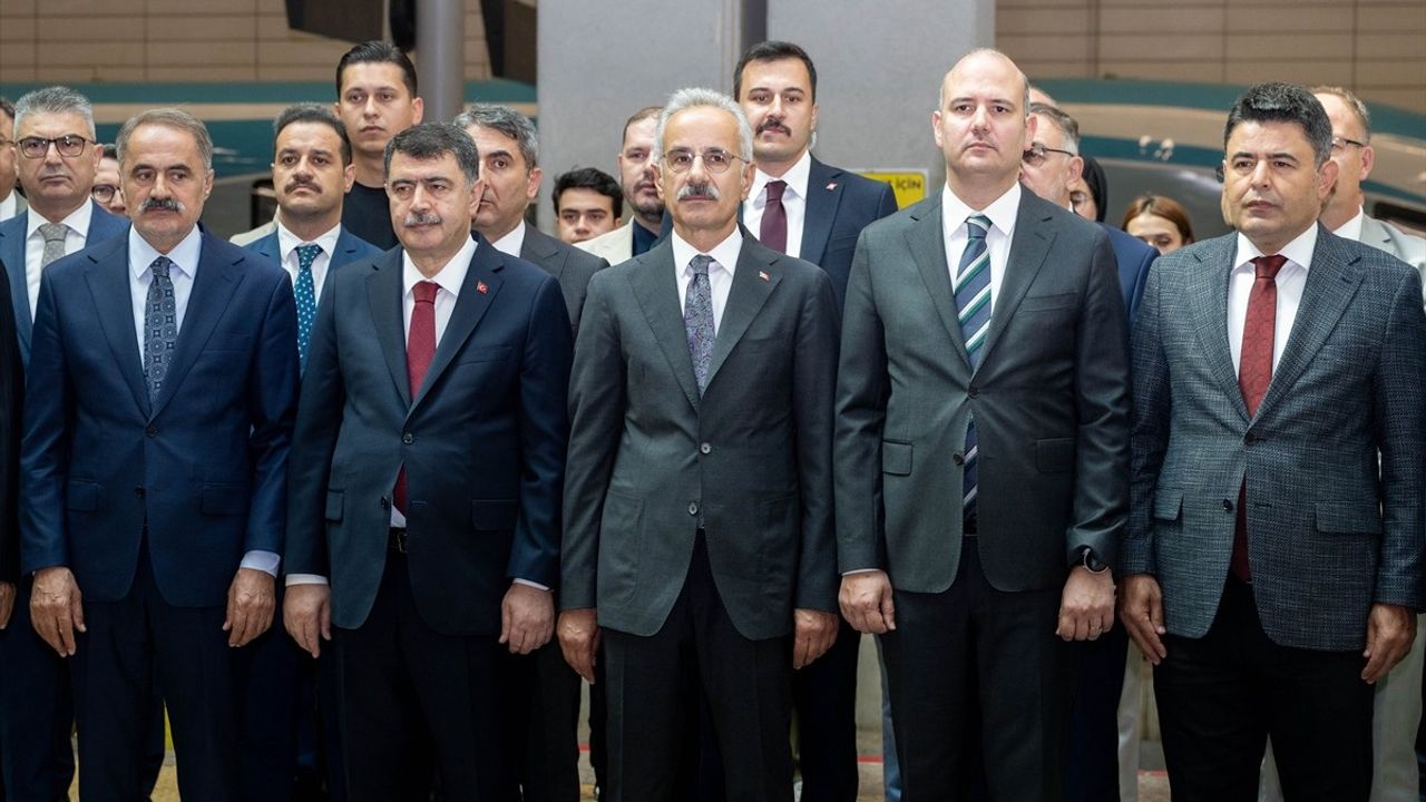 15 Temmuz Demokrasi ve Birlik Treni Uğurlama Töreni - Birliğin ve Dirliğin Sembolu