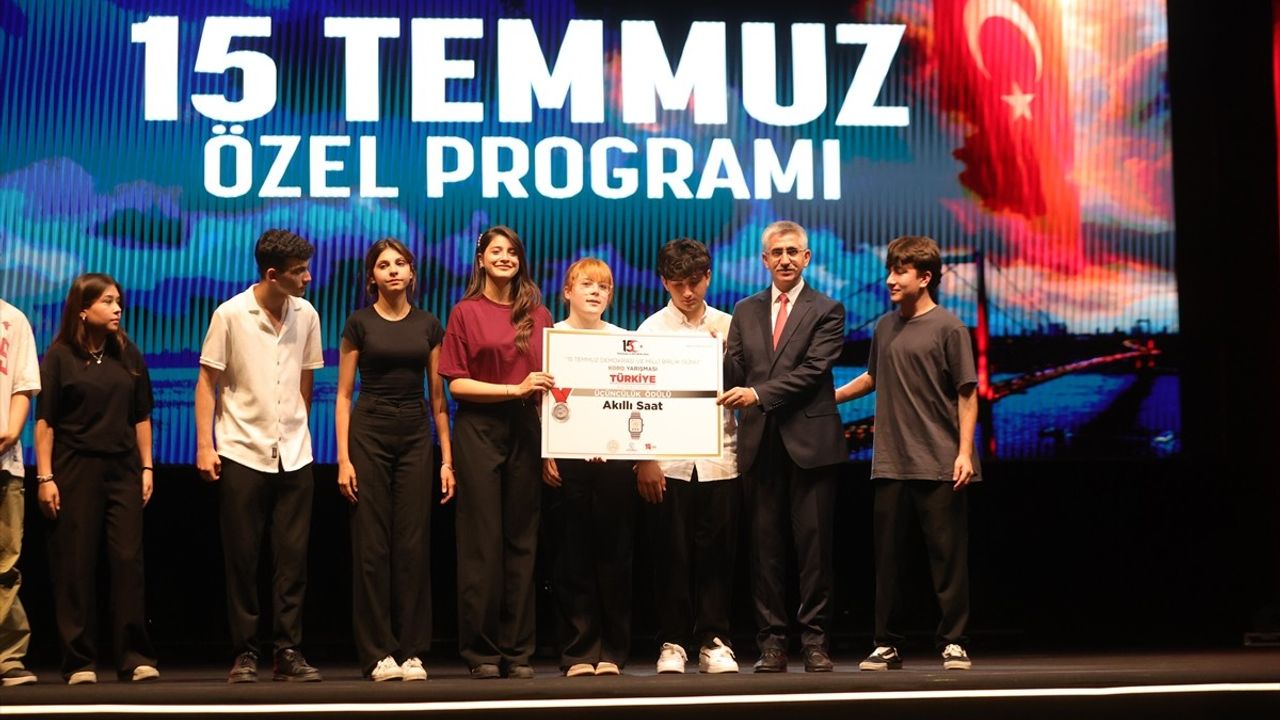 15 Temmuz Demokrasi ve Milli Birlik Günü Etkinlikleri Bölgedeki İllerde Coşkuyla Kutlandı