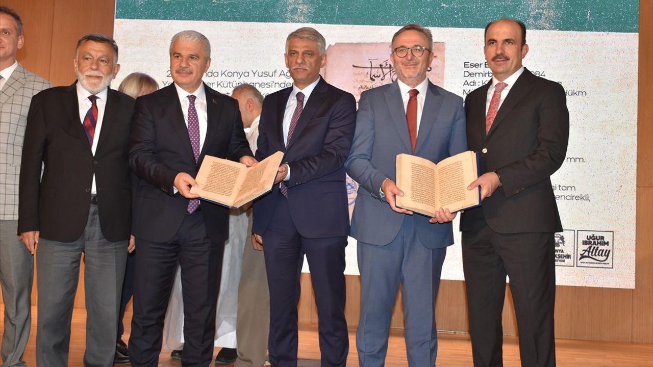 757 Yıllık El Yazması Konya'ya İade Edildi