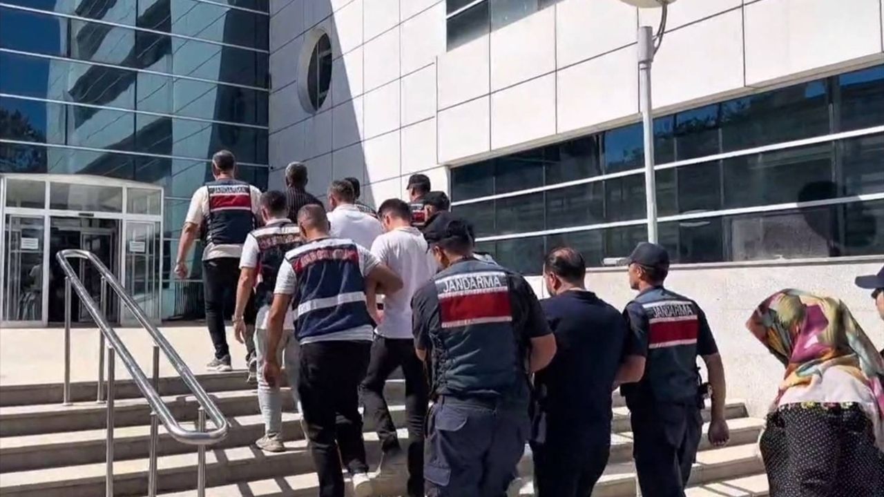 Adıyaman'da Dolandırıcılık Operasyonu: 57 Gözaltı