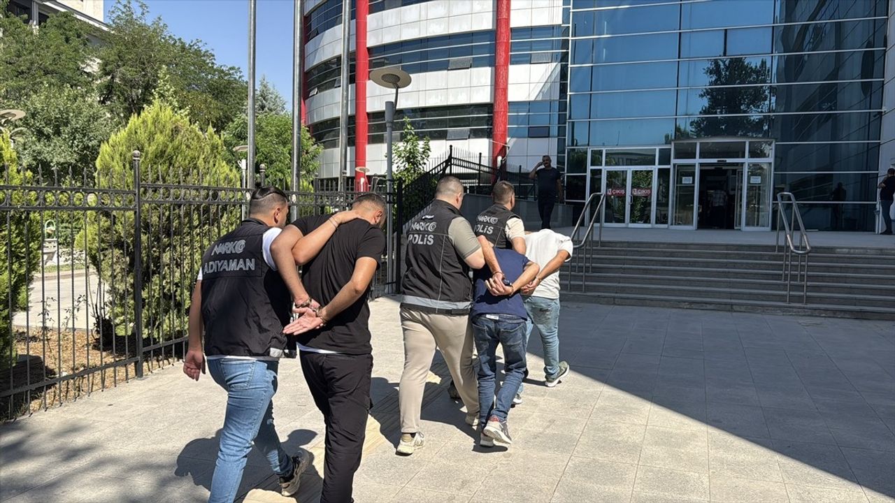 Adıyaman'da Uyuşturucu Operasyonu: 3 Tutuklama