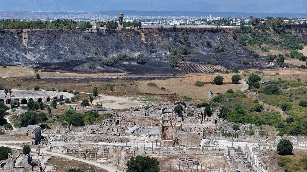 Aksu'da Orman Yangını Kontrol Altına Alındı