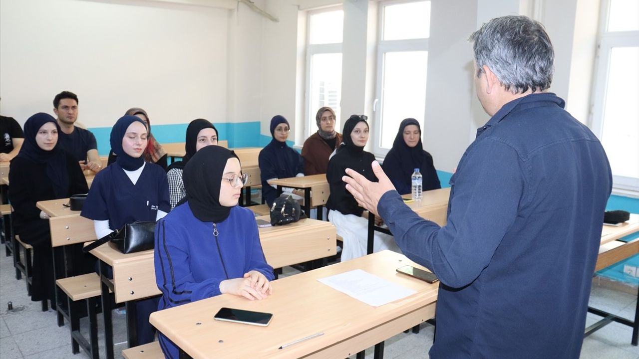 Amasya'da İşaret Dili Kursu Eğlenceli Hale Geliyor