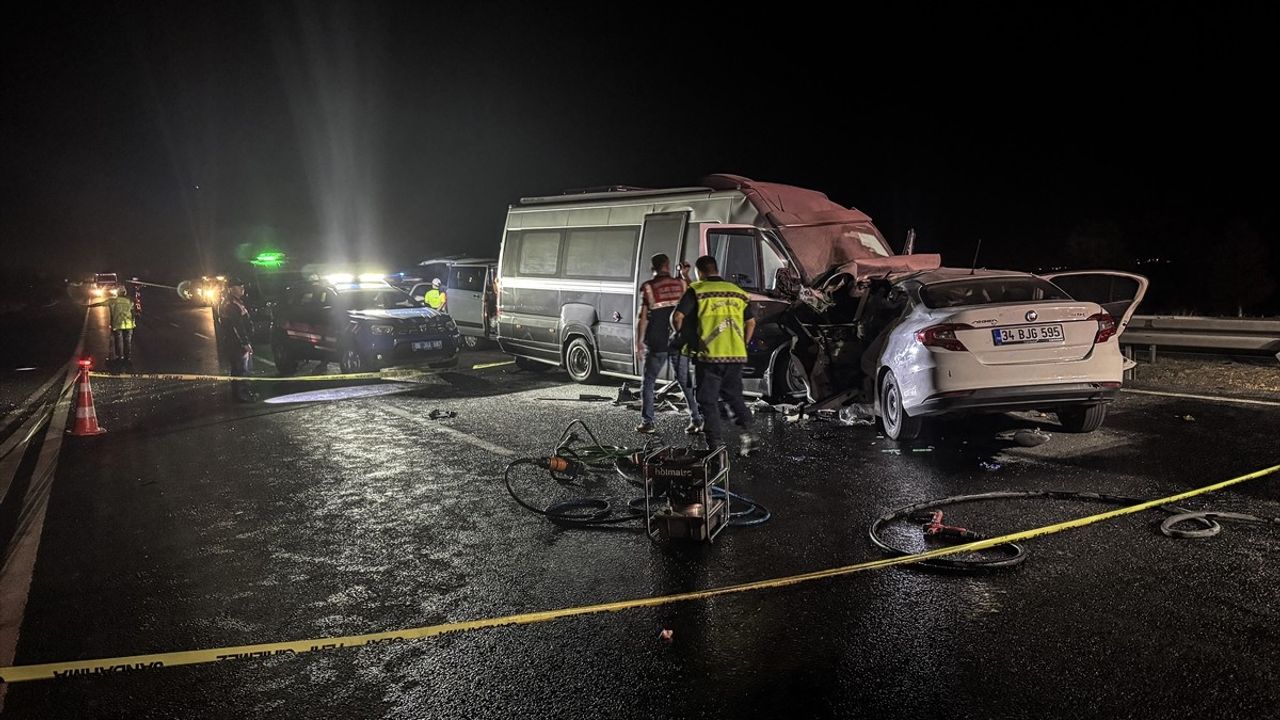 Ankara'da Feci Kaza: 1 Ölü, 1 Yaralı