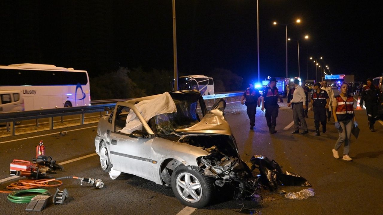 Ankara'da Trafik Kazası: İki Kişi Hayatını Kaybetti