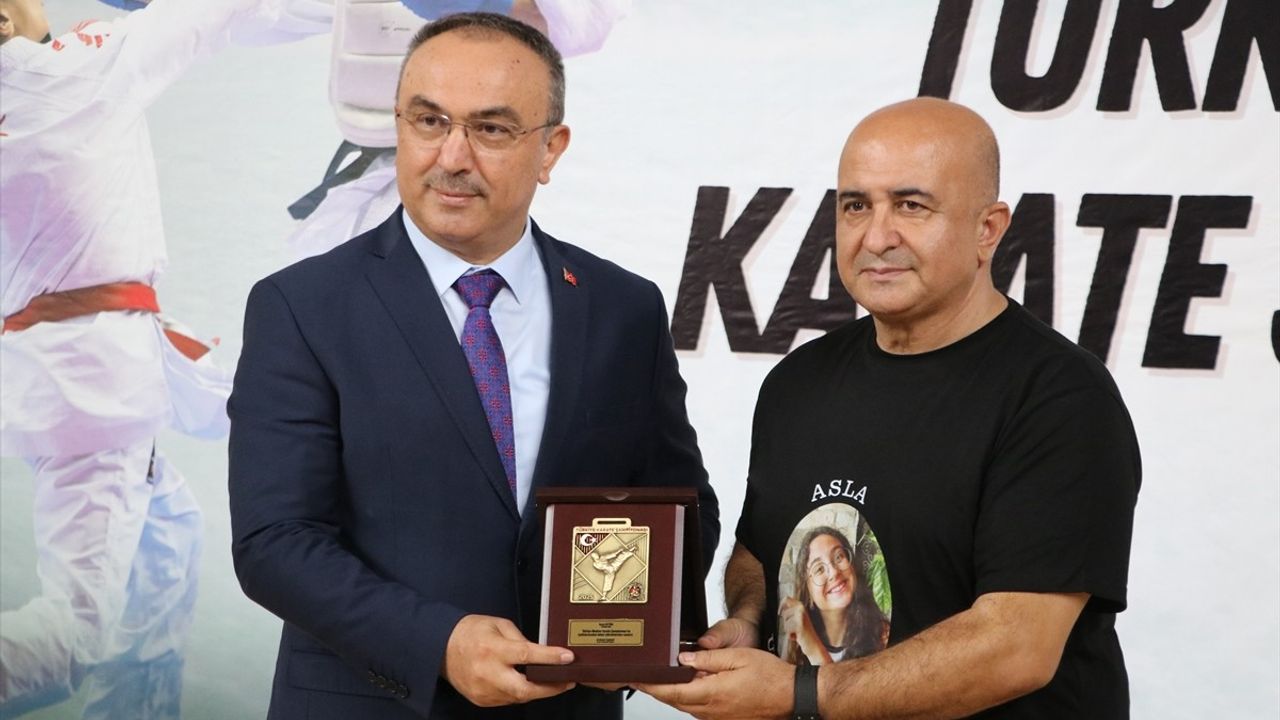 Asya Önel Türkiye Minikler Karate Şampiyonası Tekirdağ'da Başladı