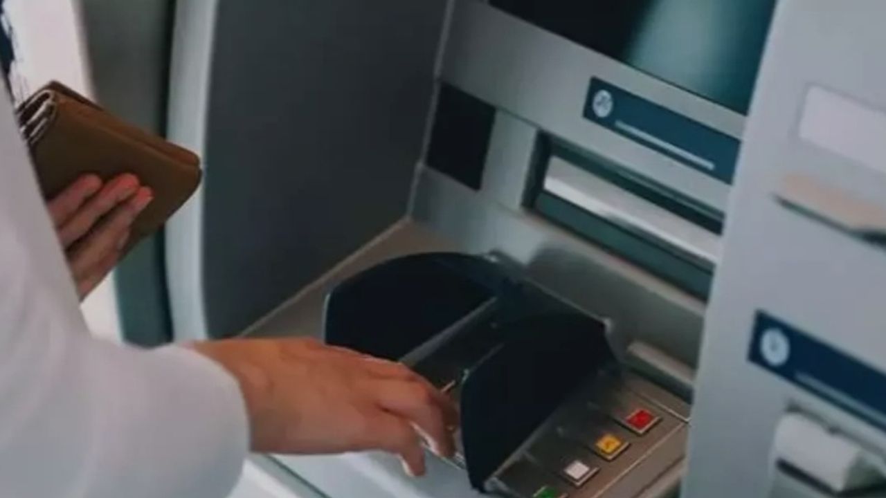 ATM Kullanıcılarını Bekleyen Yeni Güvenlik Uygulaması: Sabah ATM'ye giden dikkat
