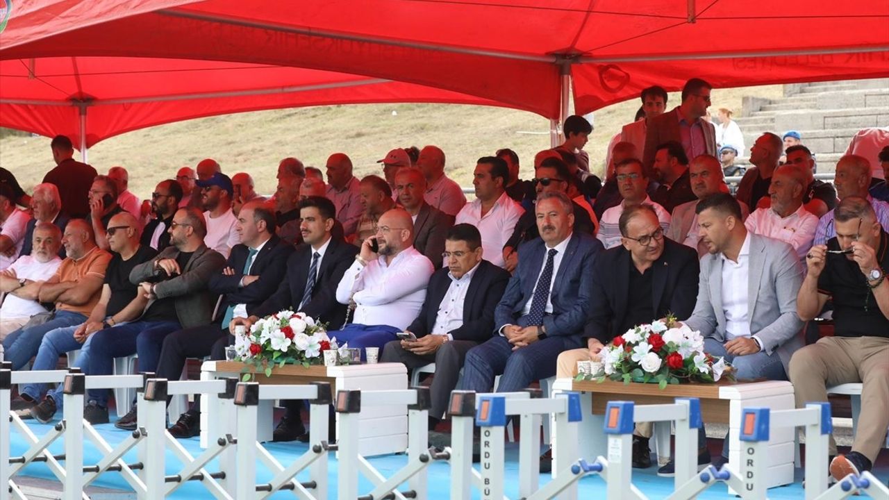 Aybastı Perşembe Yaylası Festivali Coşkuyla Devam Ediyor