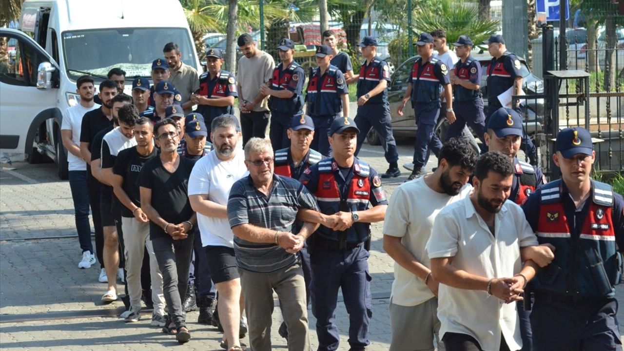 Aydın'da Dolandırıcılık Operasyonu: 38 Şüpheli Gözaltında
