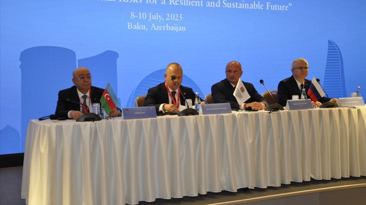 Azerbaycan'da Uluslararası Sivil Savunma Teşkilatı Toplantısı