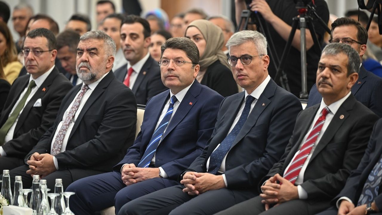 Bağımlılıkla Mücadelede Yeni Protokol: Rehabilitasyon Merkezleri Kuruluyor