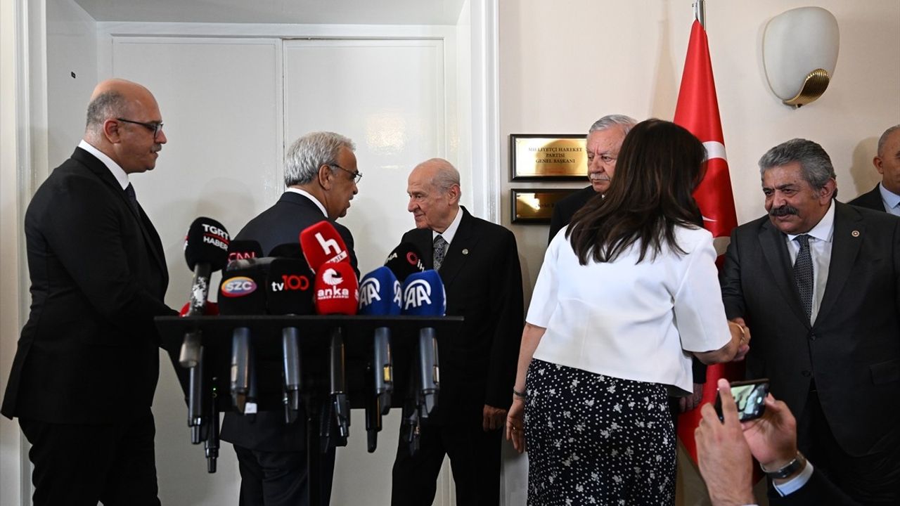 Bahçeli, DEM Parti Heyetini Kabul Etti