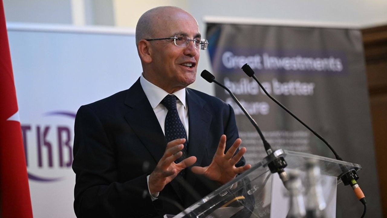 Bakan Şimşek'ten İslami Finans Zirvesi'nde Önemli Açıklamalar