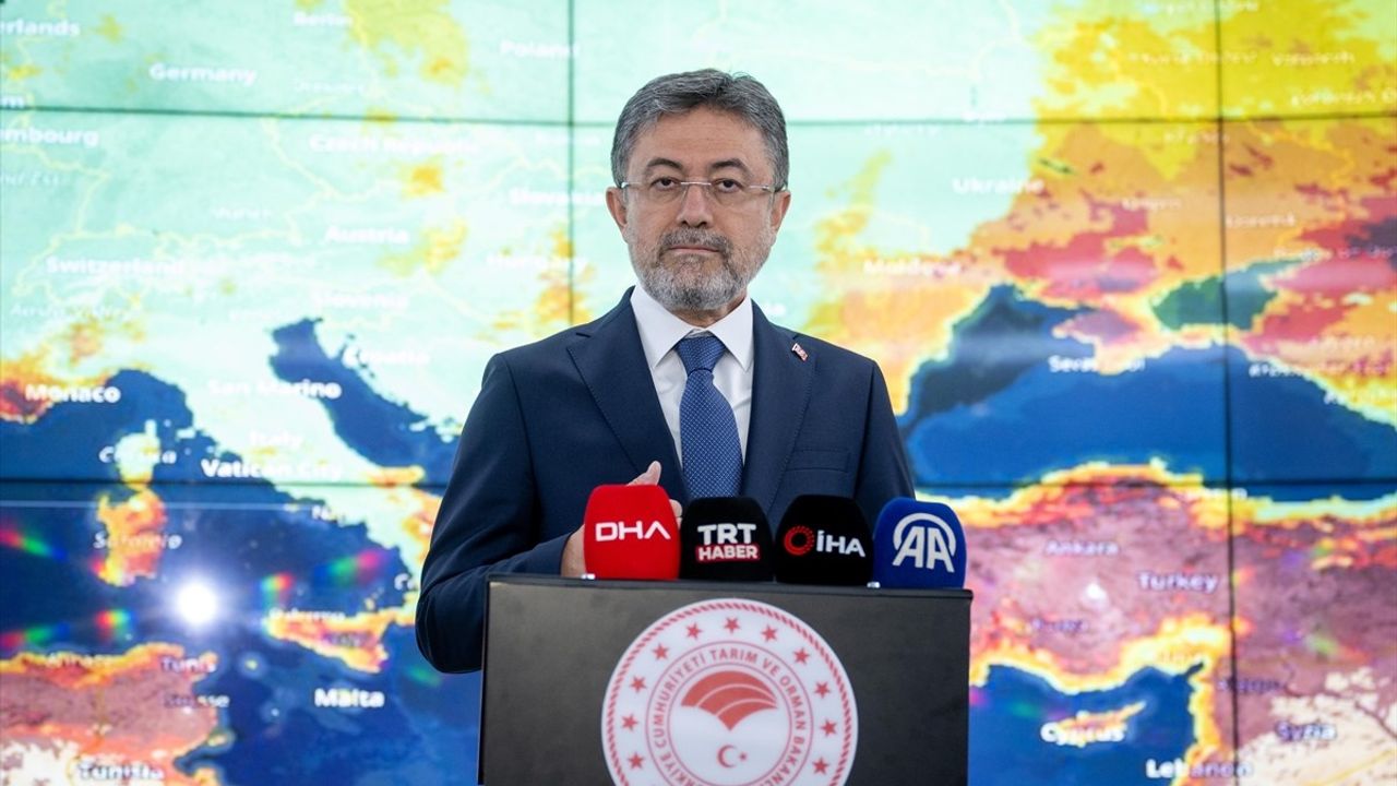 Bakan Yumaklı'dan Yangın Açıklaması