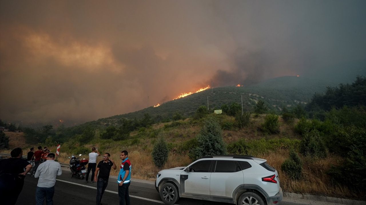 Bilecik'teki Orman Yangını 3. Gününde Sürüyor