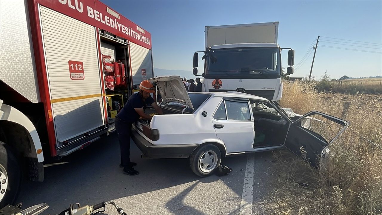 Bolu'da Trafik Kazası: 1 Ölü, 2 Yaralı