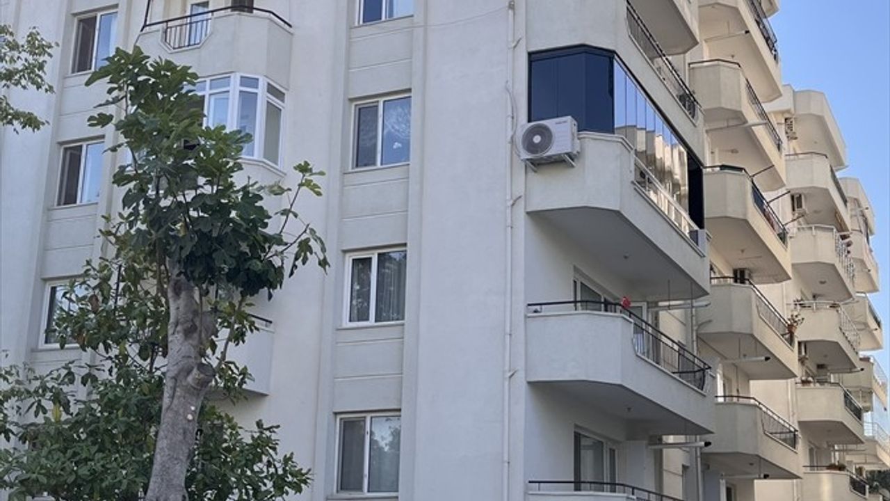 Çanakkale'de Özgün Bir Olay: Kadın Evinde Ölü Bulundu