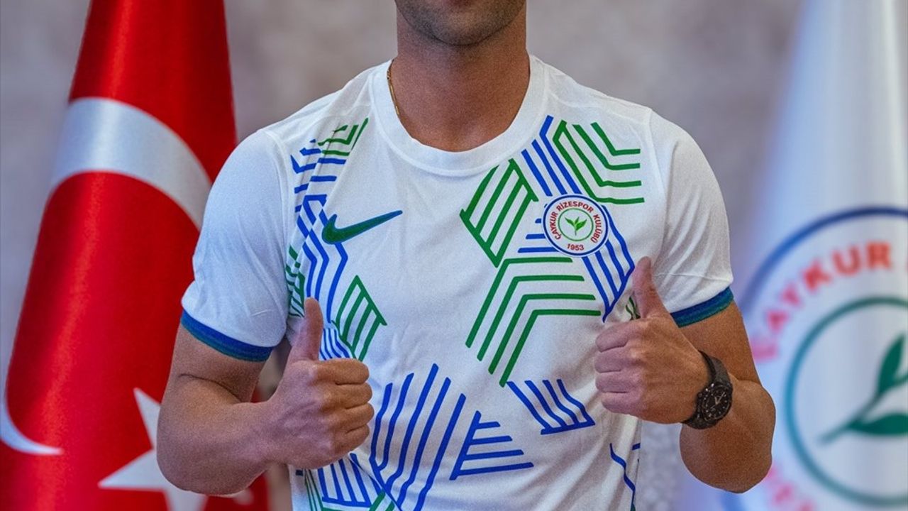 Çaykur Rizespor, Kaleci Erdem Canpolat ile Anlaştı