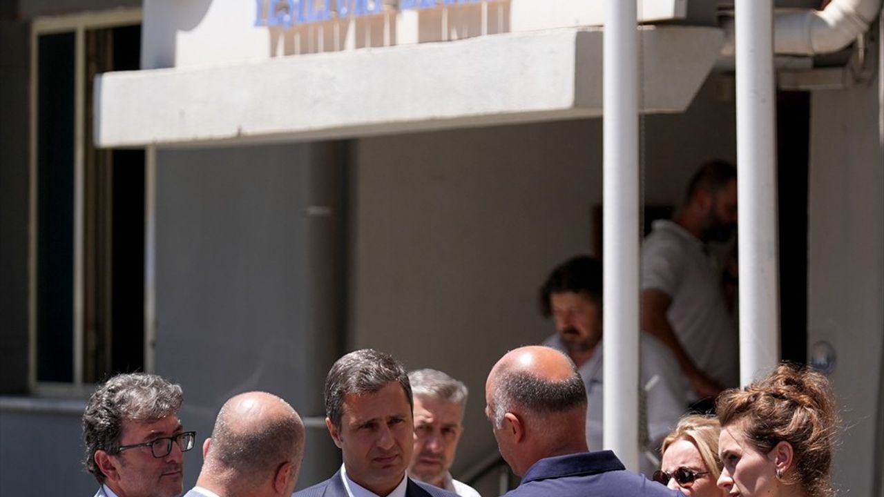 CHP'den Yolsuzluk Soruşturmasına Tepki
