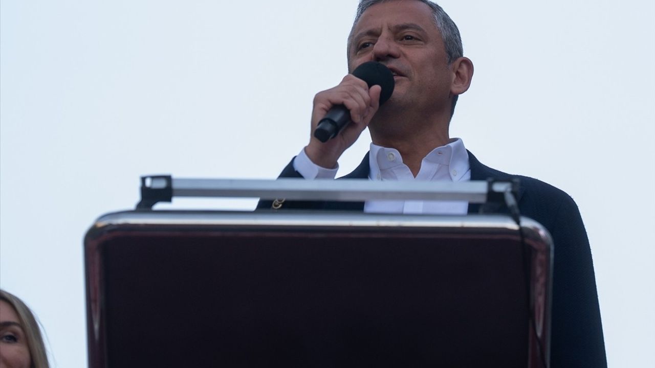 CHP Genel Başkanı Özgür Özel'in Cumhurbaşkanlığı Aday Ofisi Açılışında Önemli Mesajlar